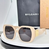 불가리 BVLGARI 트렌디한 디자인 감각의 선글라스 남녀공용 BV40058I 54口17-145
