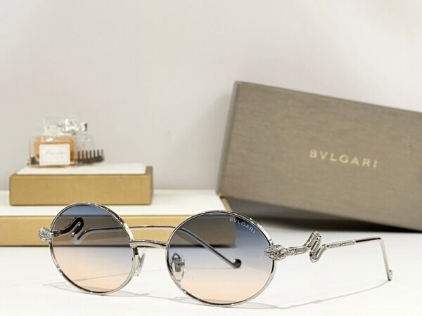 위핑,불가리 BVLGARI 트렌디한 디자인 감각의 선글라스 남녀공용 BV9023 56口19-145