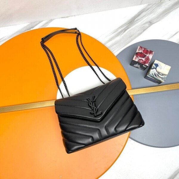 위핑,생로랑 Saint Laurent Loulou 클래식 모던 여성 체인 숄더백