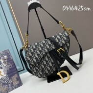 디올 DIOR saddle 클래식 모던 커플 겨드랑이 크로스백 25.5 x 20 x 6.5cm