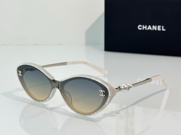 위핑,샤넬 CHANEL 여성 패션 세련된 디자인 캐주얼 선글라스 A95101 56口18-145