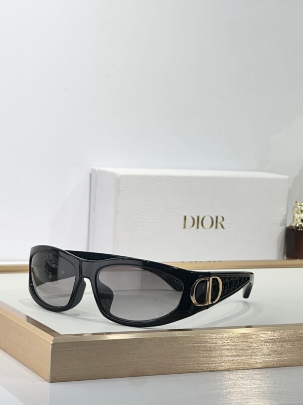위핑,디올 DIOR 패션 트렌드 디자인 선글라스 남녀공용 S3F 61口15-130
