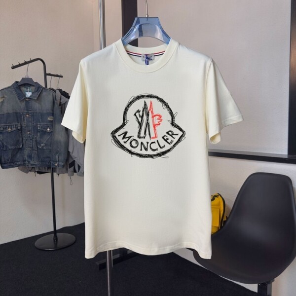 위핑,몽클레르 MONCLER 심플 클래식 로고 커플 반팔 티