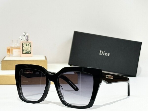 위핑,디올 DIOR 패션 트렌드 디자인 선글라스 남녀공용 S5F 55口18-145