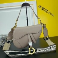 디올 DIOR saddle 클래식 모던 크로스백 25.5 x 20 x 6.5cm