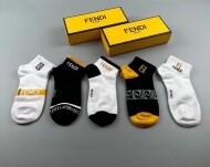 펜디 FENDI 클래식 더블 F 로고 남자 짧은 양말