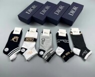 디올 DIOR 클래식 레터링 로고 남자 짧은 양말