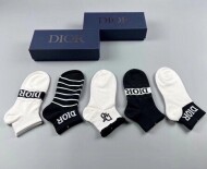 디올 DIOR 클래식 레터링 로고 여자 짧은 양말