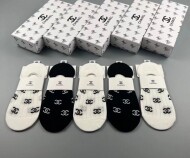 샤넬 CHANEL 클래식 레터링 로고 여성 덧신
