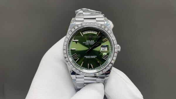 위핑,롤렉스 Rolex 패션 큐빅 남성 캘린더 시계 40mm