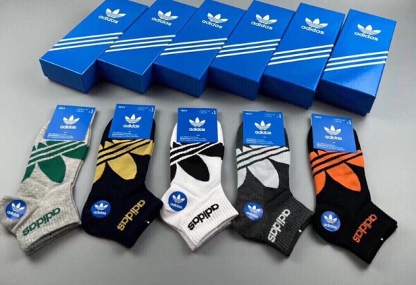 위핑,아디다스 Adidas 클로버 로고 남자 짧은 양말