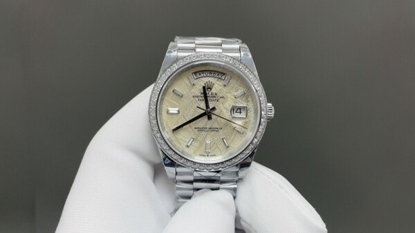 위핑,롤렉스 Rolex 패션 큐빅 남성 캘린더 시계 40mm
