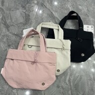 룰루레몬 온 마이 레벨 스몰 토트 백 5L LW9FNDS 3385 BLACK GOLD 여성