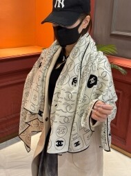 샤넬 CHANEL 모던 클래식 패턴 캐주얼 스카프