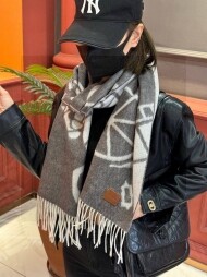 에르메스 Hermès 클래식 빈티지 디자인 캐주얼 스카프