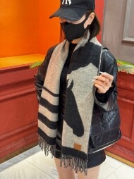 에르메스 Hermès 클래식 빈티지 디자인 캐주얼 스카프