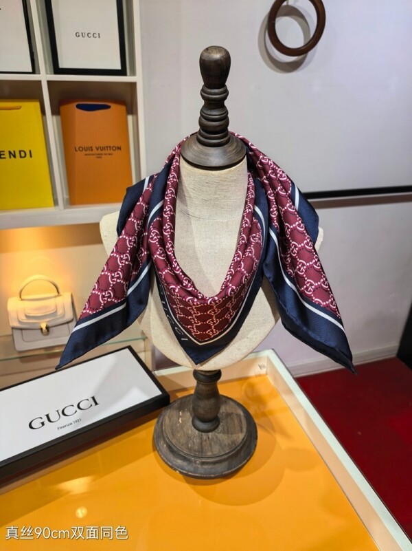 위핑,구찌 GUCCI 모던 클래식 패턴 빈티지 캐주얼 스카프 90*90cm