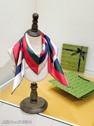 구찌 GUCCI 모던 클래식 패턴 빈티지 캐주얼 스카프 90*90cm