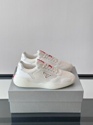 프라다 PRADA 삼각표지남성 캐주얼 슈즈