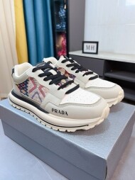 프라다 PRADA 패션 플랫 남자 운동화