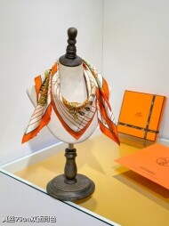 에르메스 Hermès 로고 패션 디자인 캐주얼 스카프 90*90cm