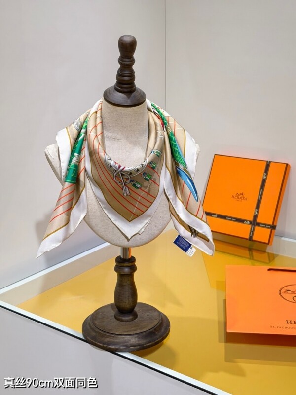 위핑,에르메스 Hermès 로고 패션 디자인 캐주얼 스카프 90*90cm
