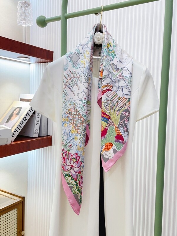 위핑,에르메스 Hermès 로고 패션 디자인 캐주얼 스카프 90*90cm