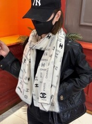 샤넬 CHANEL 클래식 요소 빈티지 캐주얼 스카프