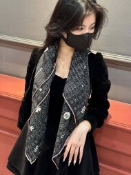 샤넬 CHANEL 클래식 요소 빈티지 캐주얼 스카프