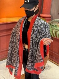 펜디 FENDI 모던 클래식 디자인 캐주얼 스카프