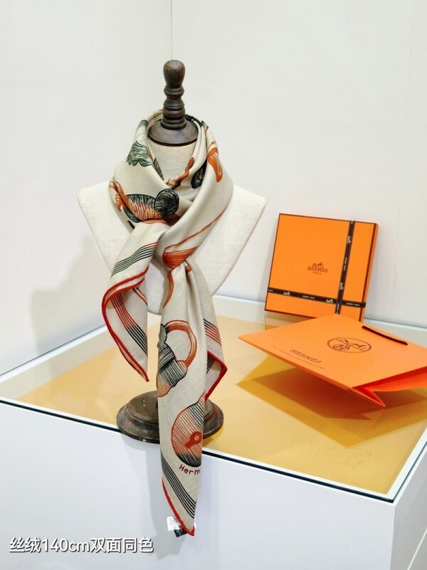 위핑,에르메스 Hermès 모던 디자인 패턴 캐주얼 스카프