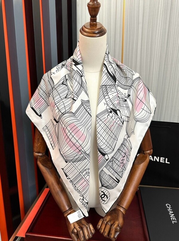 위핑,샤넬 CHANEL 모던 디자인 패턴 캐주얼 스카프