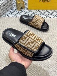 펜디 FENDI 레터링 로고 가죽 통굽 벨크로 커플 슬리퍼
