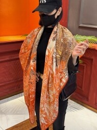 에르메스 Hermès 모던 클래식 디자인 캐주얼 스카프