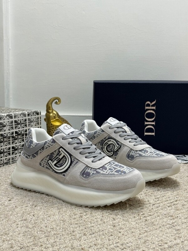 위핑,디올 DIOR C 로고 키높이 패션 스니커즈