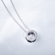불가리 BVLGARI 클래식하고 세련된 디자인의 펜던트 목걸이