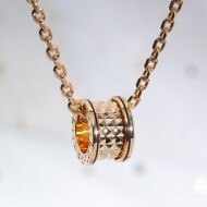 불가리 BVLGARI 클래식하고 세련된 디자인의 펜던트 목걸이