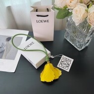 로에베 LOEWE 모던한 디자인과 스타일링 참 키홀더