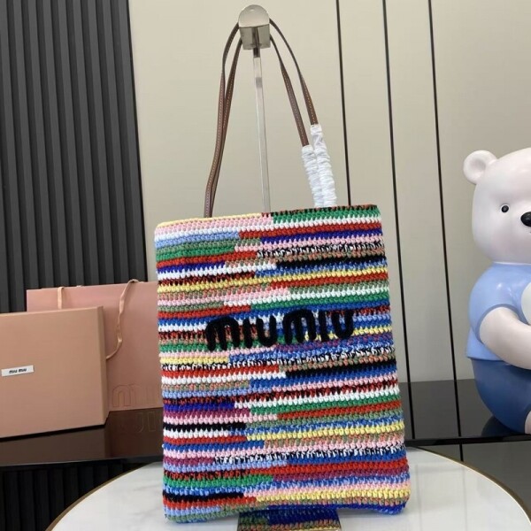 위핑,미우미우 MIU MIU 모던 자수 짜임 토트백