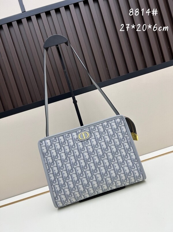 위핑,디올 DIOR MONTAIGNE POUCH 클래식 빈티지 플라워 숄더백