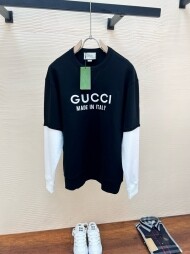 구찌 GUCCI 클래식 자수 로고 긴팔 맨투맨