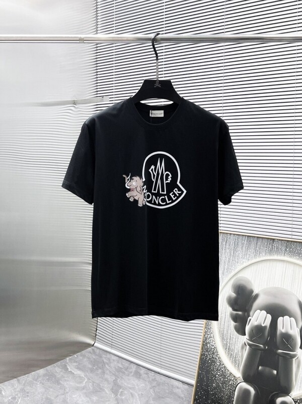 위핑,몽클레르 MONCLER 로고 패션 트렌디 커플룩 반팔