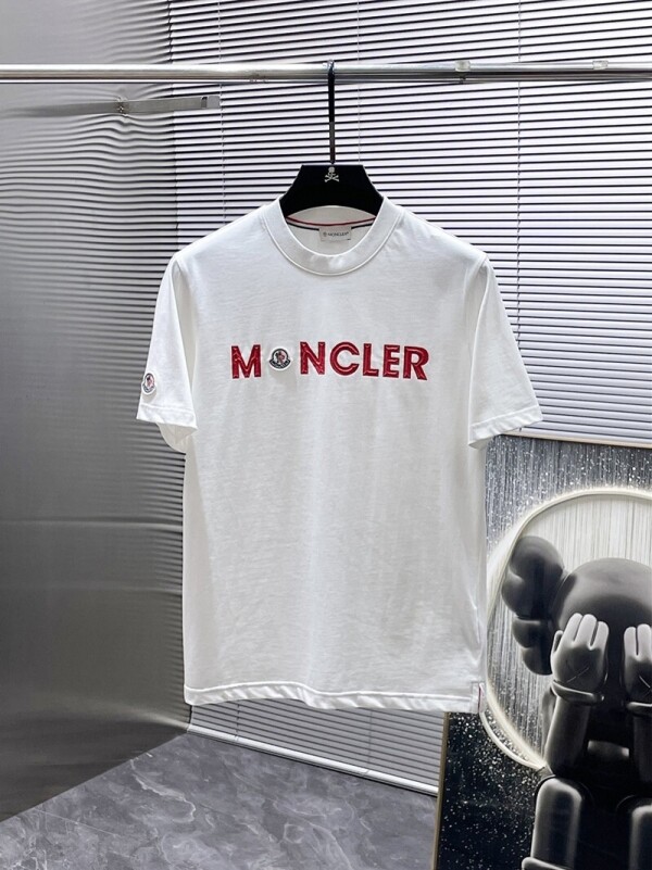 위핑,몽클레르 MONCLER 로고 클래식 캐주얼 커플룩 반팔