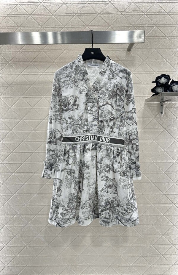 위핑,디올 DIOR 분위기 있는 여성 정숄더 긴팔 원피스