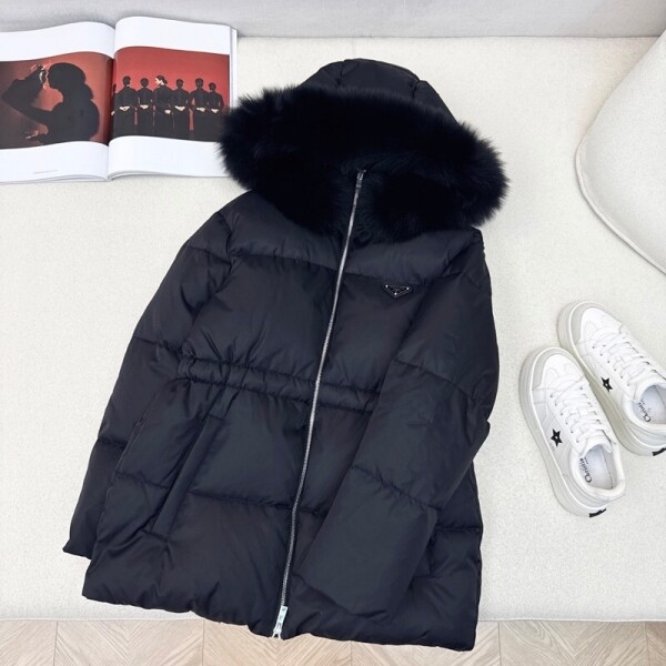 위핑,프라다 PRADA 모던 심플 여성 블루종 다운 코트