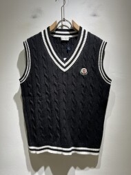몽클레르 MONCLER 로고 모던 클래식 스쿨룩 커플 니트 베스트