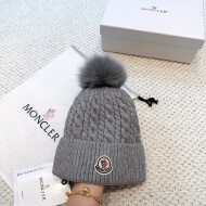 몽클레르 MONCLER 털방울러블리 포근 여성 비니