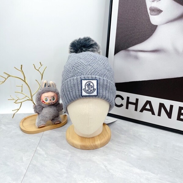 위핑,몽클레르 MONCLER 러블리 웜 털방울심플 여성비니