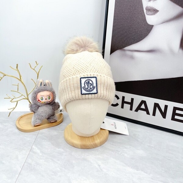 위핑,몽클레르 MONCLER 러블리 웜 털방울심플 여성비니
