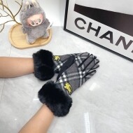 버버리 BURBERRY 뽀글이 클래식체크웜여성장갑